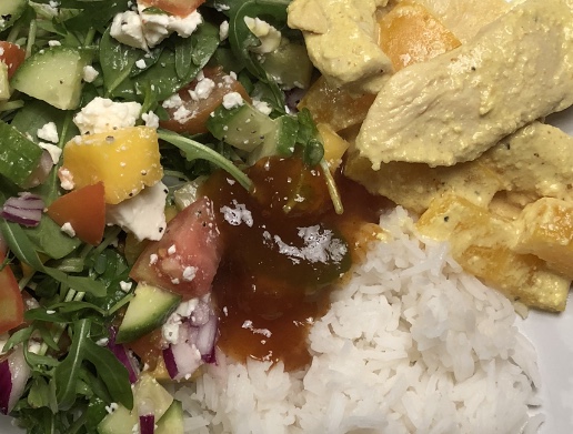 Curry & MANGO kyckling med ris…